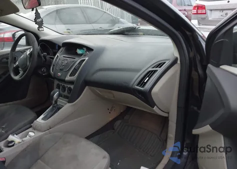 2012 Ford Focus Se z USA, uszkodzony, nr VIN 1FAHP3F22CL389872